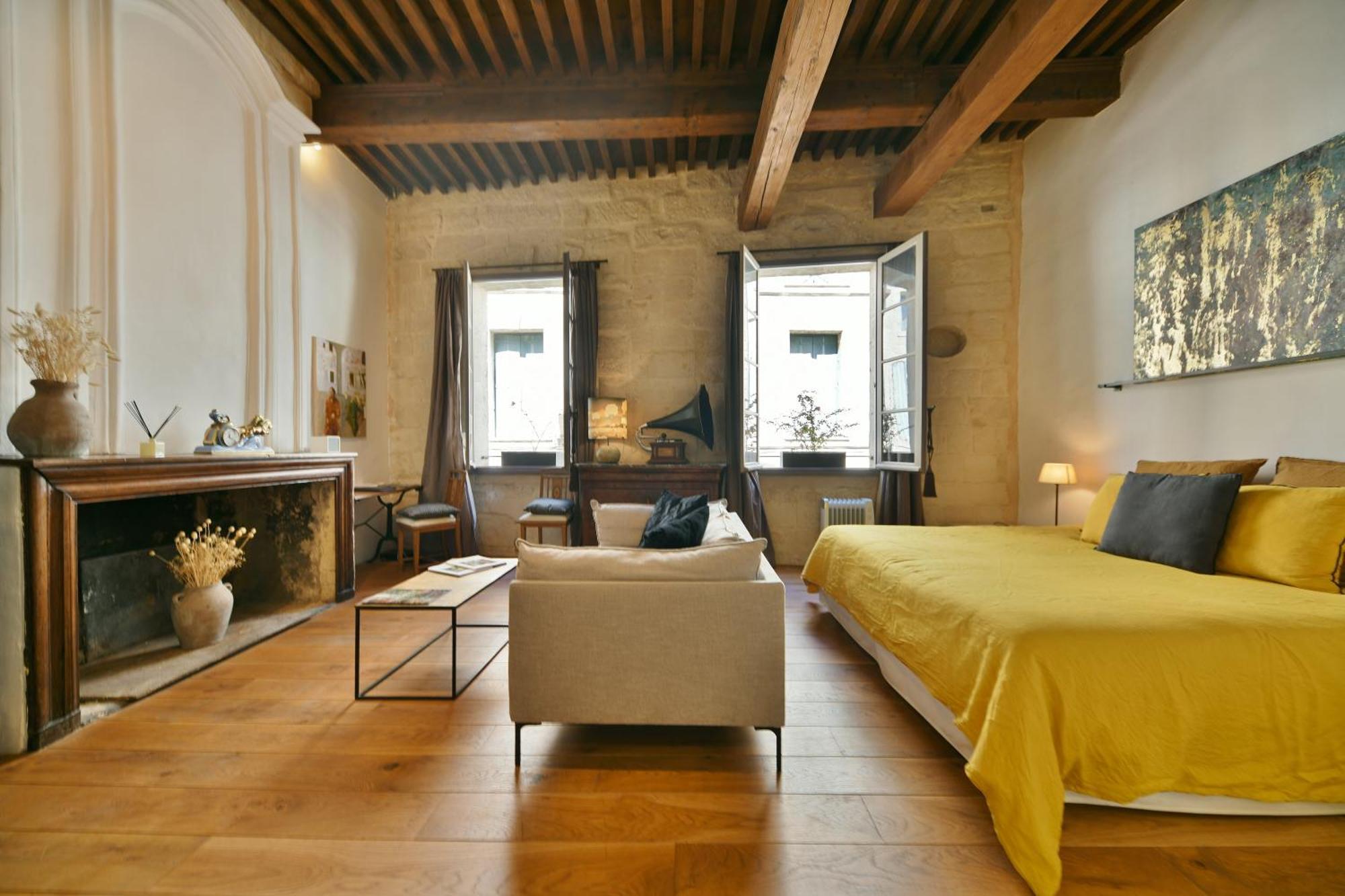 "La Suite" 3 Etoiles Uzès المظهر الخارجي الصورة