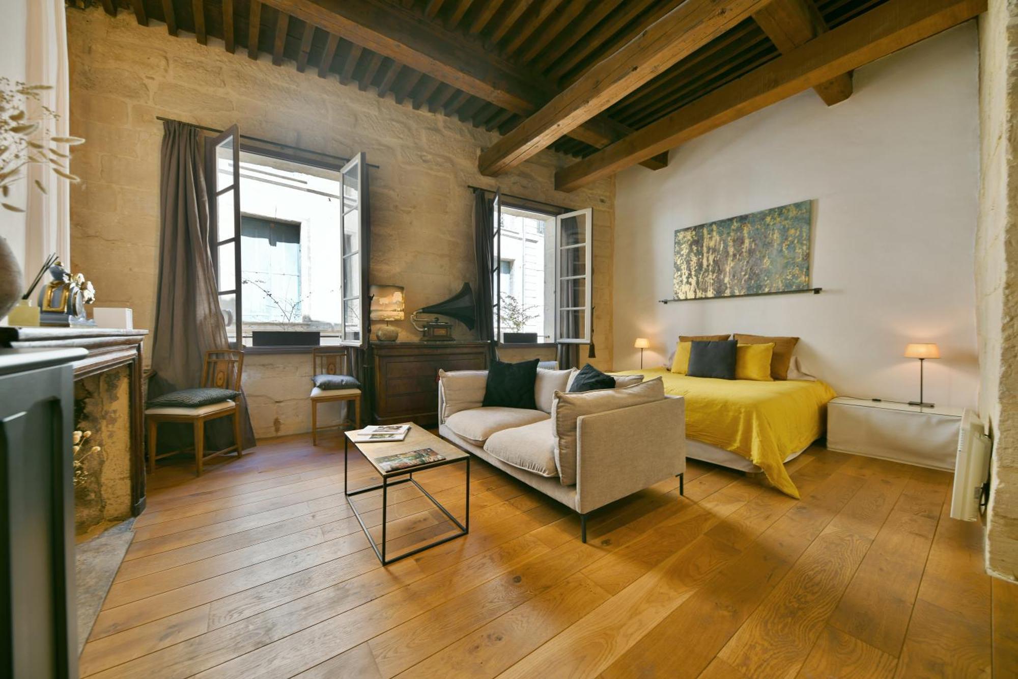 "La Suite" 3 Etoiles Uzès المظهر الخارجي الصورة